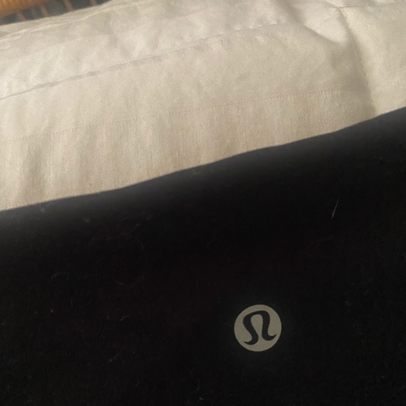 Lululemon leggings - Picture 5 of 5